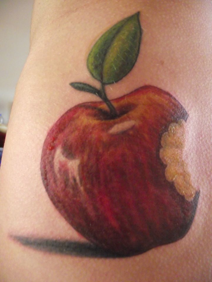 Featured image of post Realistic Bitten Apple Drawing