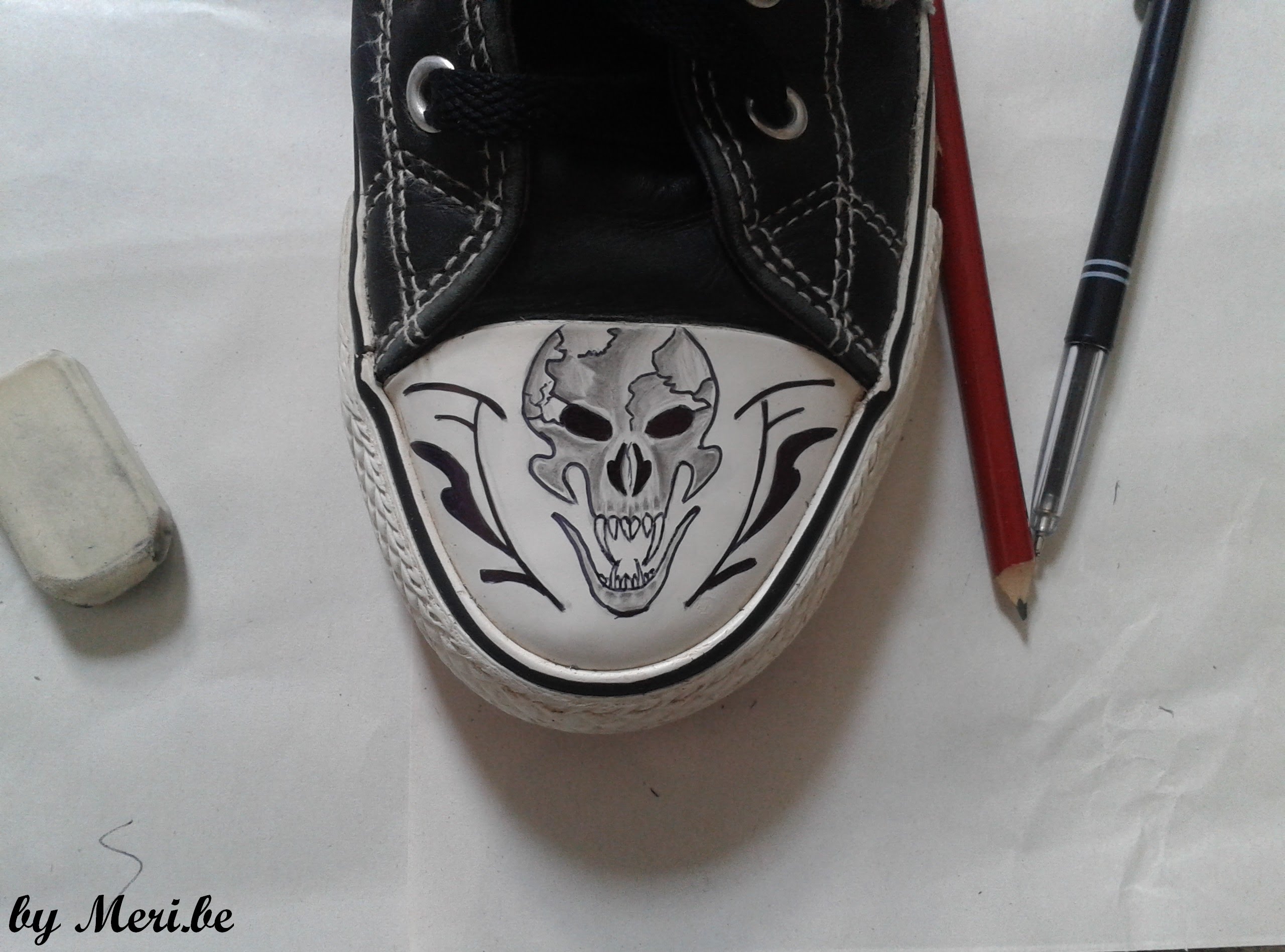 Drawing On Converse at GetDrawings Free download