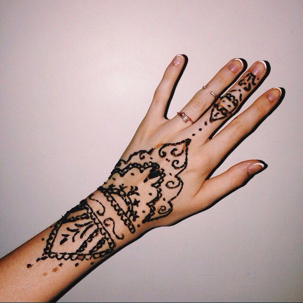Henna Hand Drawing at GetDrawings Free download