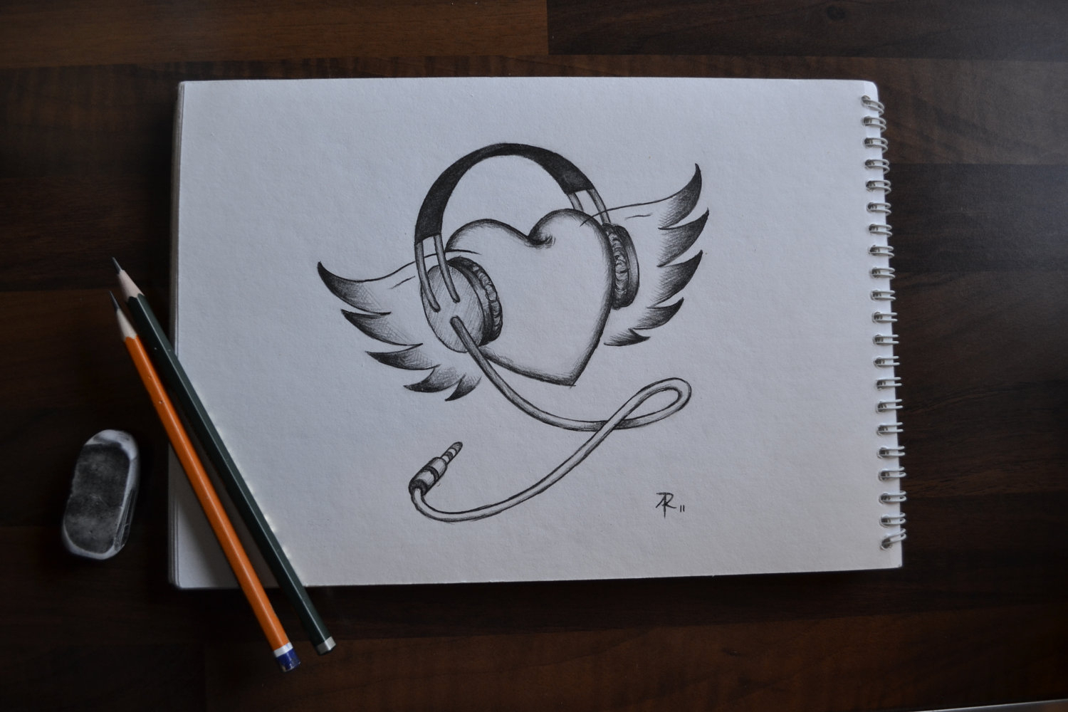 Simple Heart Pencil Drawing Images artwhatup