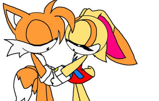 551x350 Cream Kiss Clipart