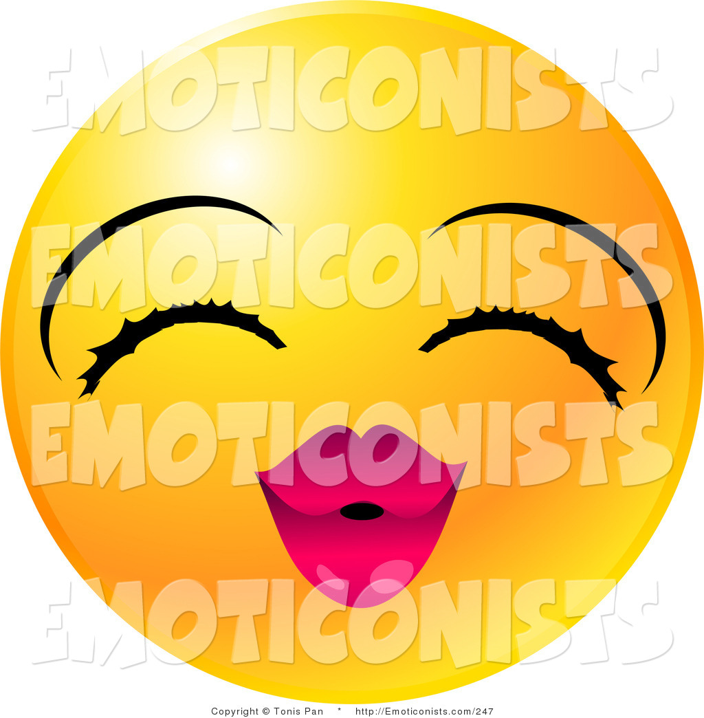 1024x1044 Kissing Smiley Face Clipart