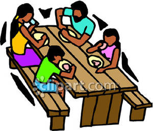 300x258 Family Eating At A Picnic Table