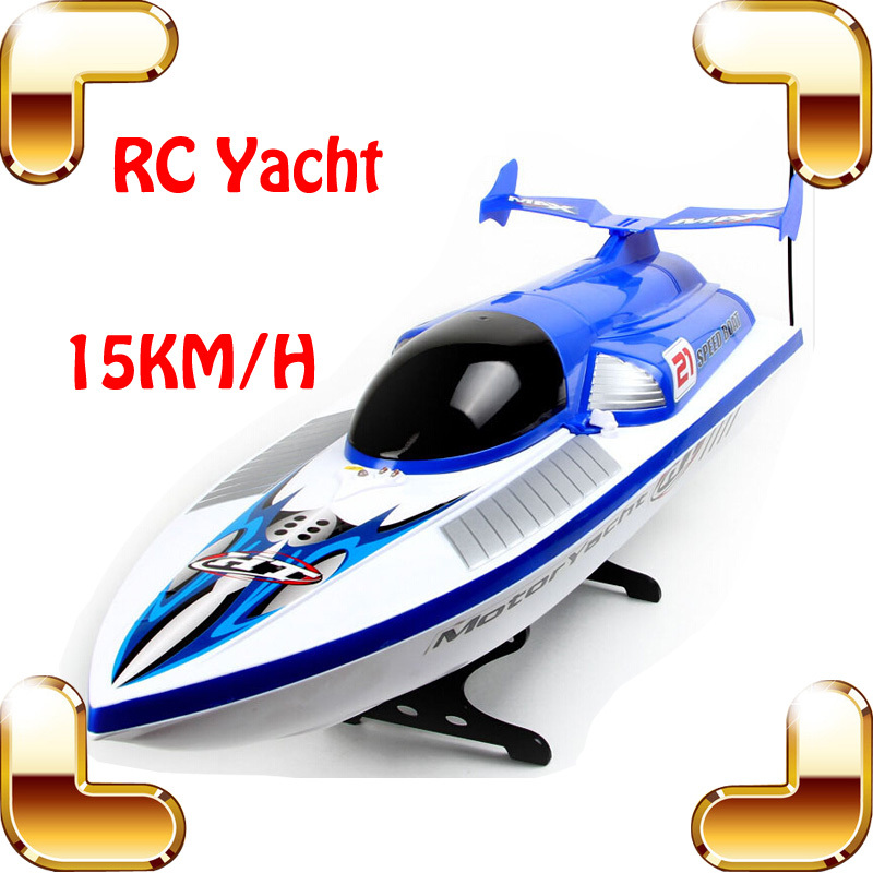 800x800 Radio Controlled Boat Clipart