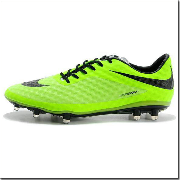 593x594 Nike Cleats Clip Art