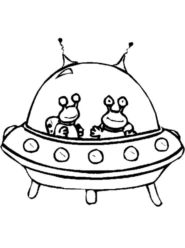 600x803 Twin Alien In Spaceship Coloring Page