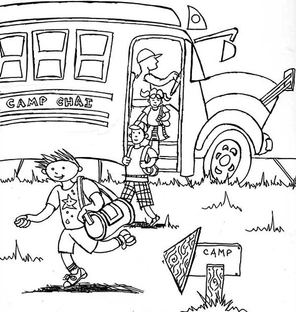 600x632 Arrived On Summer Camp Location With School Bus Coloring Page