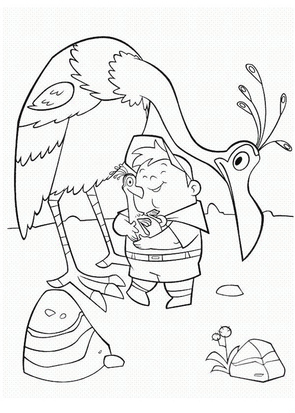 600x840 Russell Hold Kevin The Bird Baby's In Disney Up Coloring Page