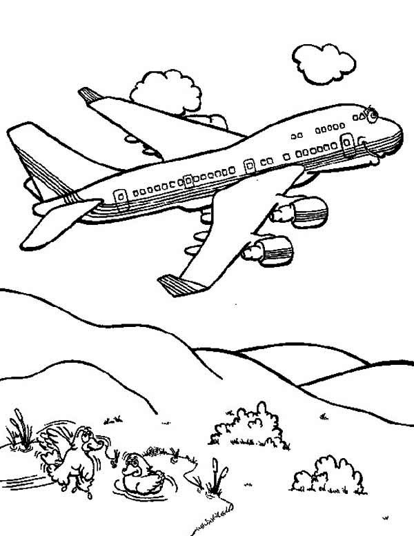 600x777 Cartoon Jumbo Jet Coloring Page