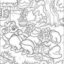220x220 Snow White And The Seven Dwarfs Coloring Pages