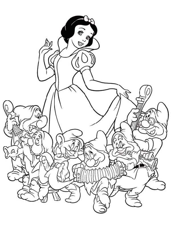 600x811 Snow White And The Seven Dwarfs Coloring Page Snow White And Seven