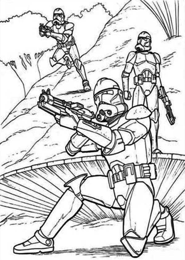 600x841 The Clone Troopers Standby In Star Wars Coloring Page