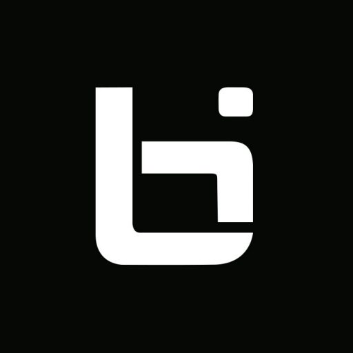 Kawhi Leonard's Claws Are Almost As Big As Shaq's Hands