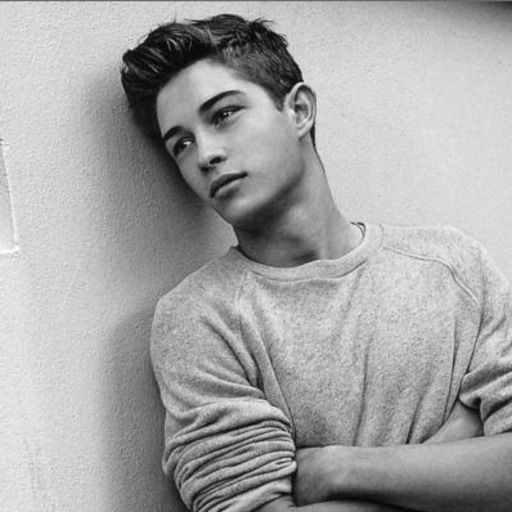 Francisco L Vackra Killar