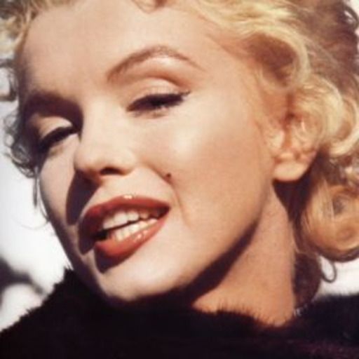 Dedicado A Una Mujer Irrepetible, Mil Veces Imitada Y Nunca