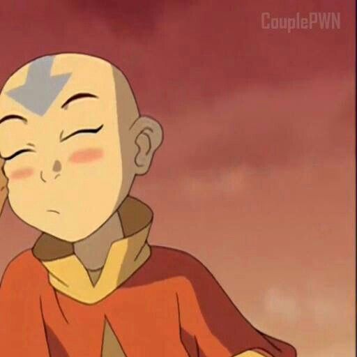 Matching Wallpaper In Couples, Couple