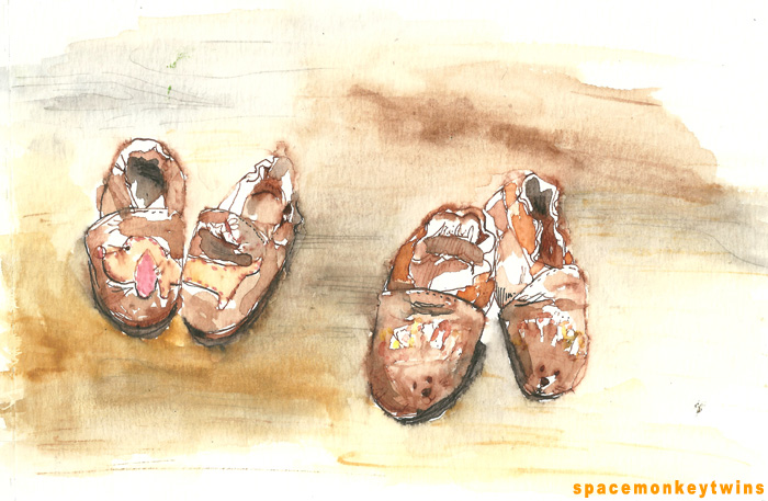 700x457 Space Monkey Twins Fun With Pigeon, Sparrow And The Space Monkey