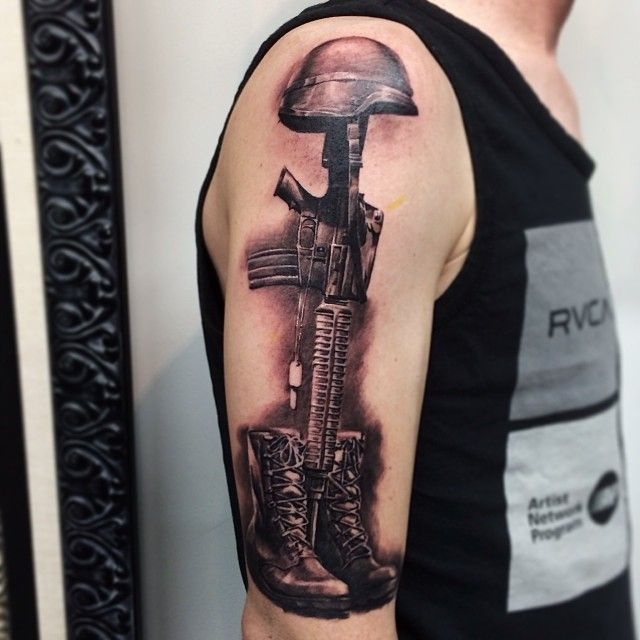 640x640 Soldiers Cross Tattoo