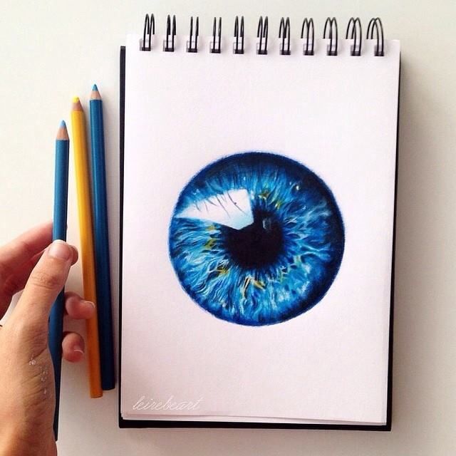 640x640 { @hannahreneehey }