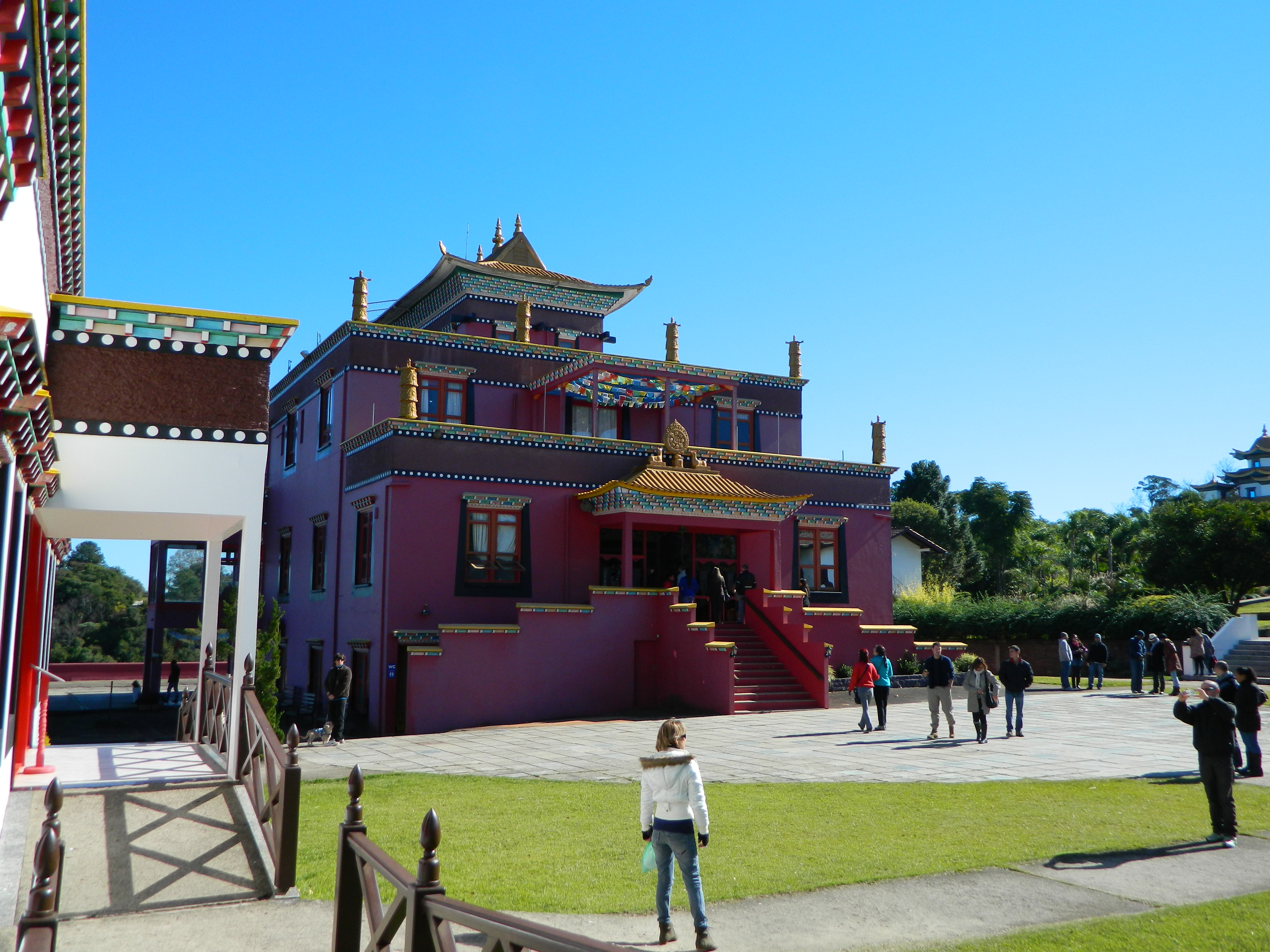 4320x3240 Filetibetan Buddhist Temple Rs.jpg