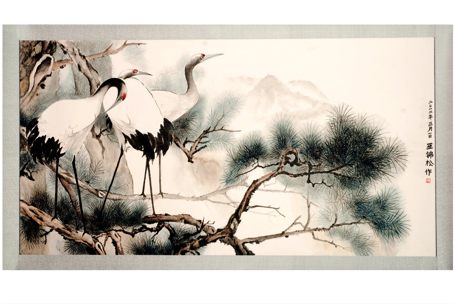 900x602 Japanese Crane With Chinese Pine By Tboonip1