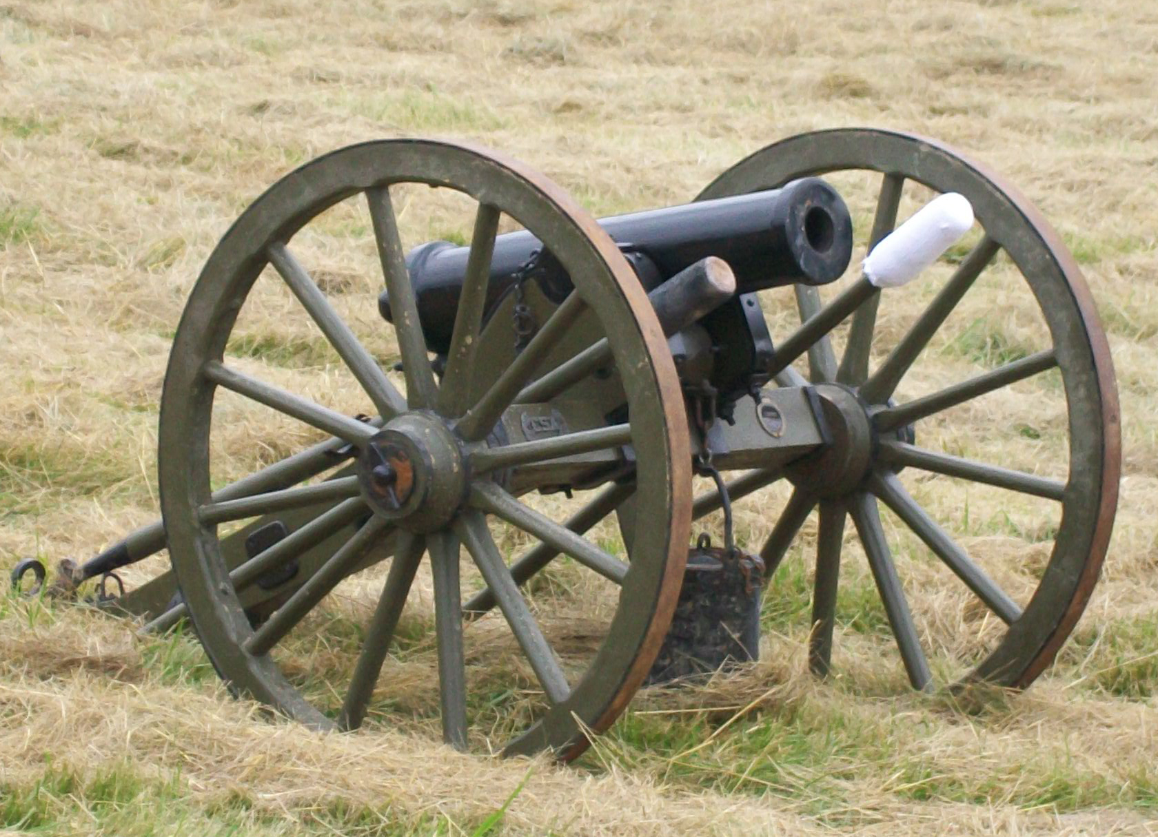 1680x1215 Fileamerican Civil War Era 12 Lb Howitzer Cannon Used In