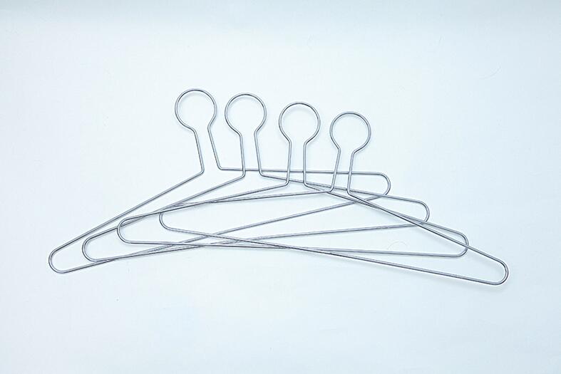 787x525 Free Shipping] Thick Metal Clothes Hanger With Security Hook