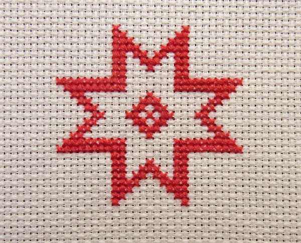 600x485 How To Make A Quick And Simple Cross Stitch Christmas Card