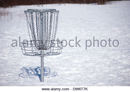448x320 Disc Golf Basket In Winter, Symmetrical Background Stock Photo