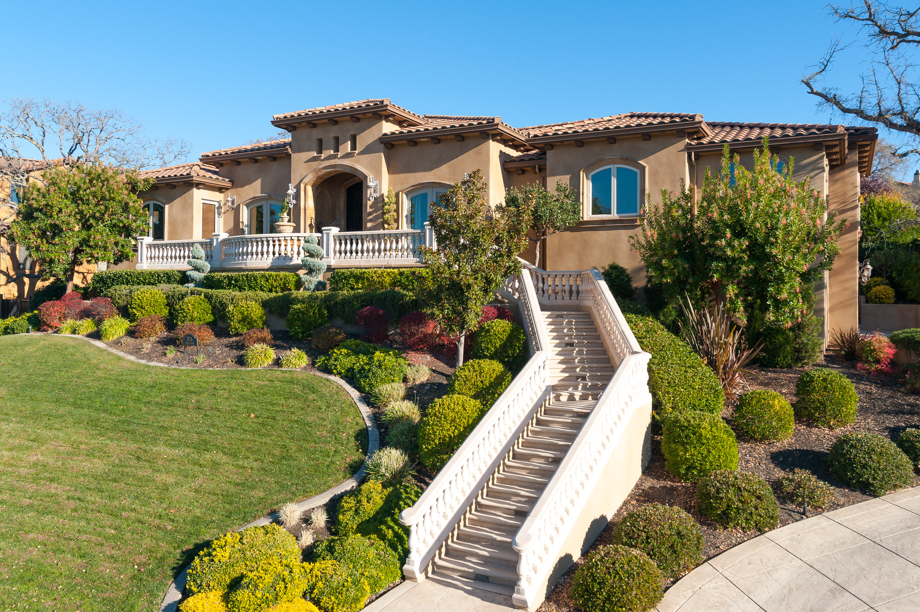 3000x1996 Dream House Raffle Grand Prize Drawing