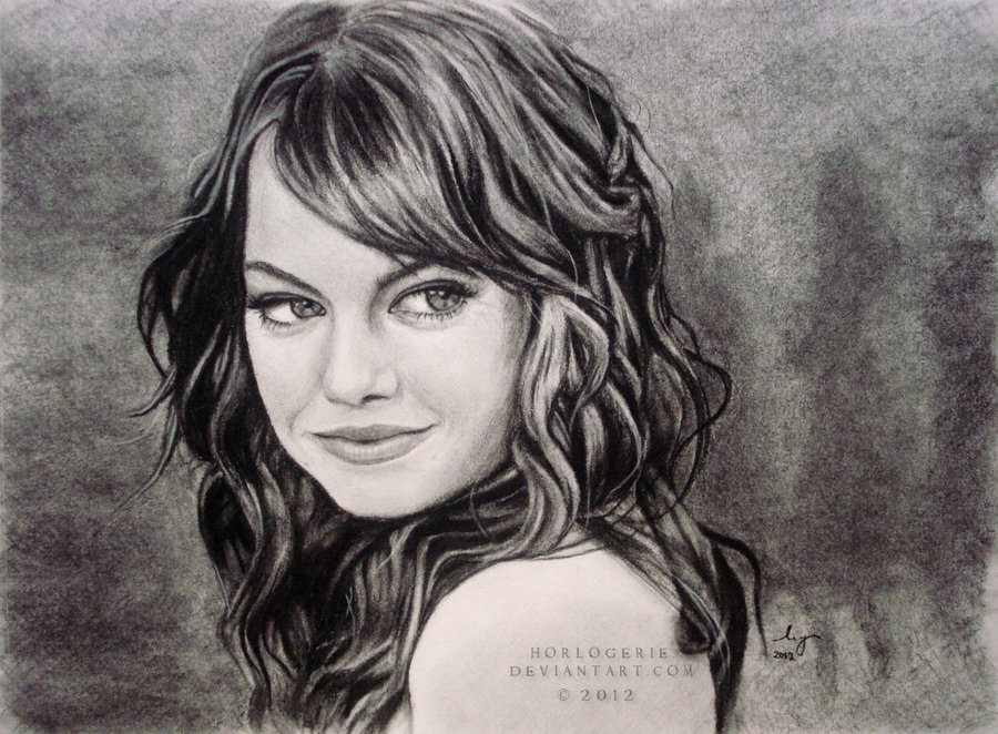 900x662 Emma Stone By Horlogerie