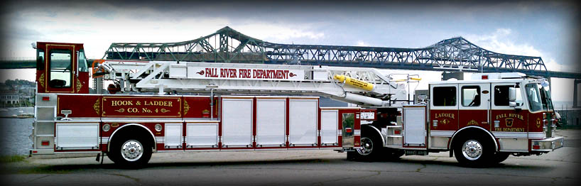 818x262 Tractor Drawn Aerial Fire Trucks