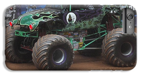 600x321 Grave Digger Monster Truck Iphone 7 Plus Cases Fine Art America