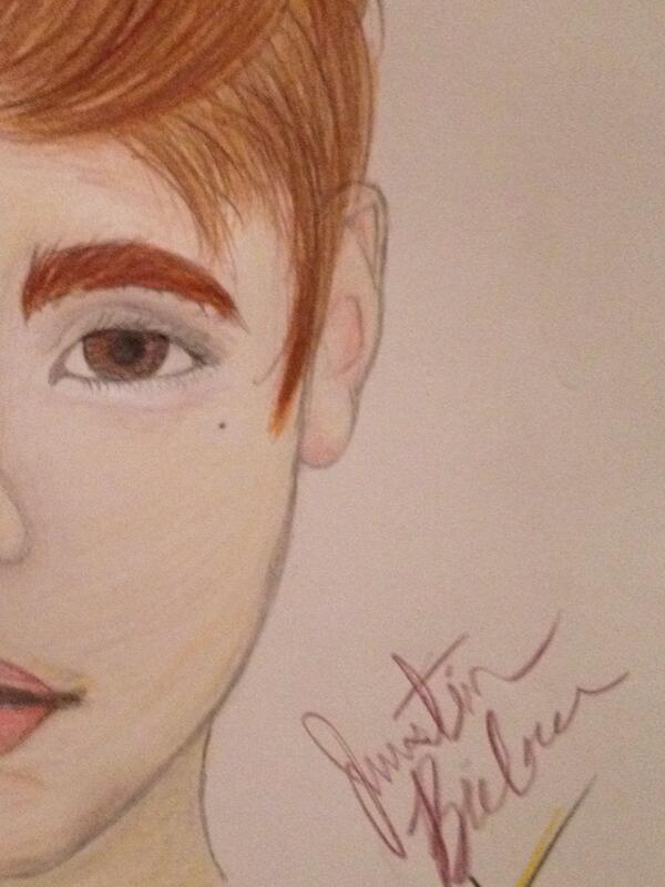 600x800 Sidney Wallace On Twitter Half Face Drawing Of Justin Bieber
