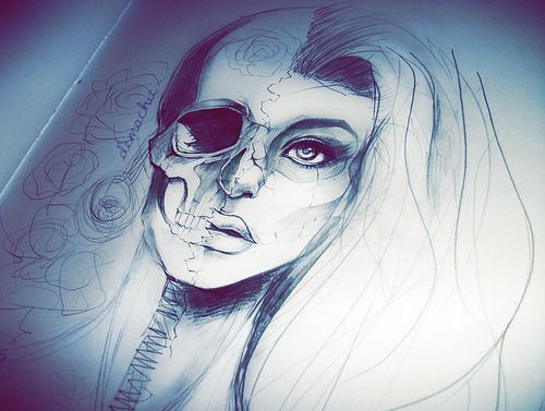 500x377 Half Girlskull Face