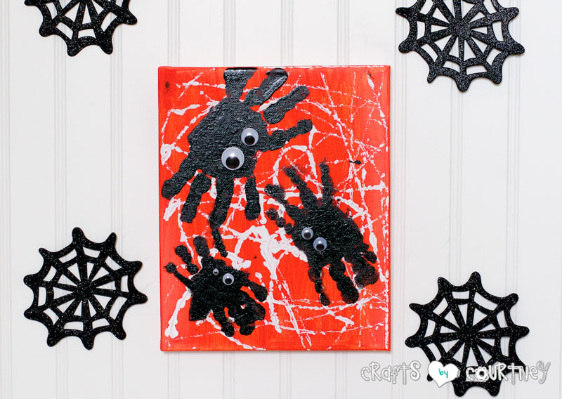 800x568 Spooky Kids Spider Handprint Art