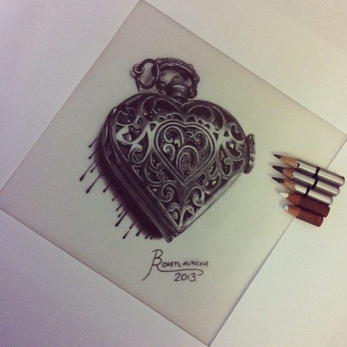 500x500 Locket Drawing Uploaded By Luisa Juliana Romero