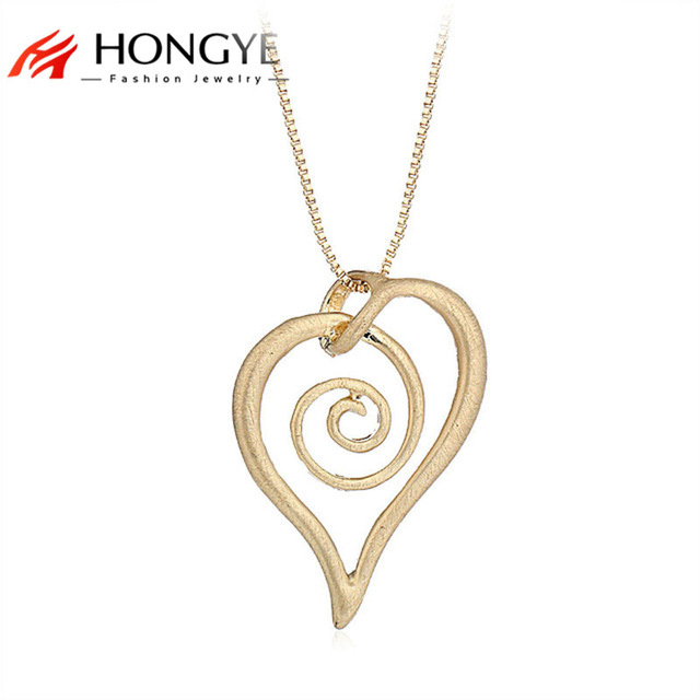 640x640 Simple Unique Alloy Silver Gold Necklace Wire Drawing Snail Heart