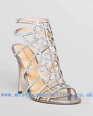 300x375 Sergio Rossi 70% Off Sales + Free Shipping