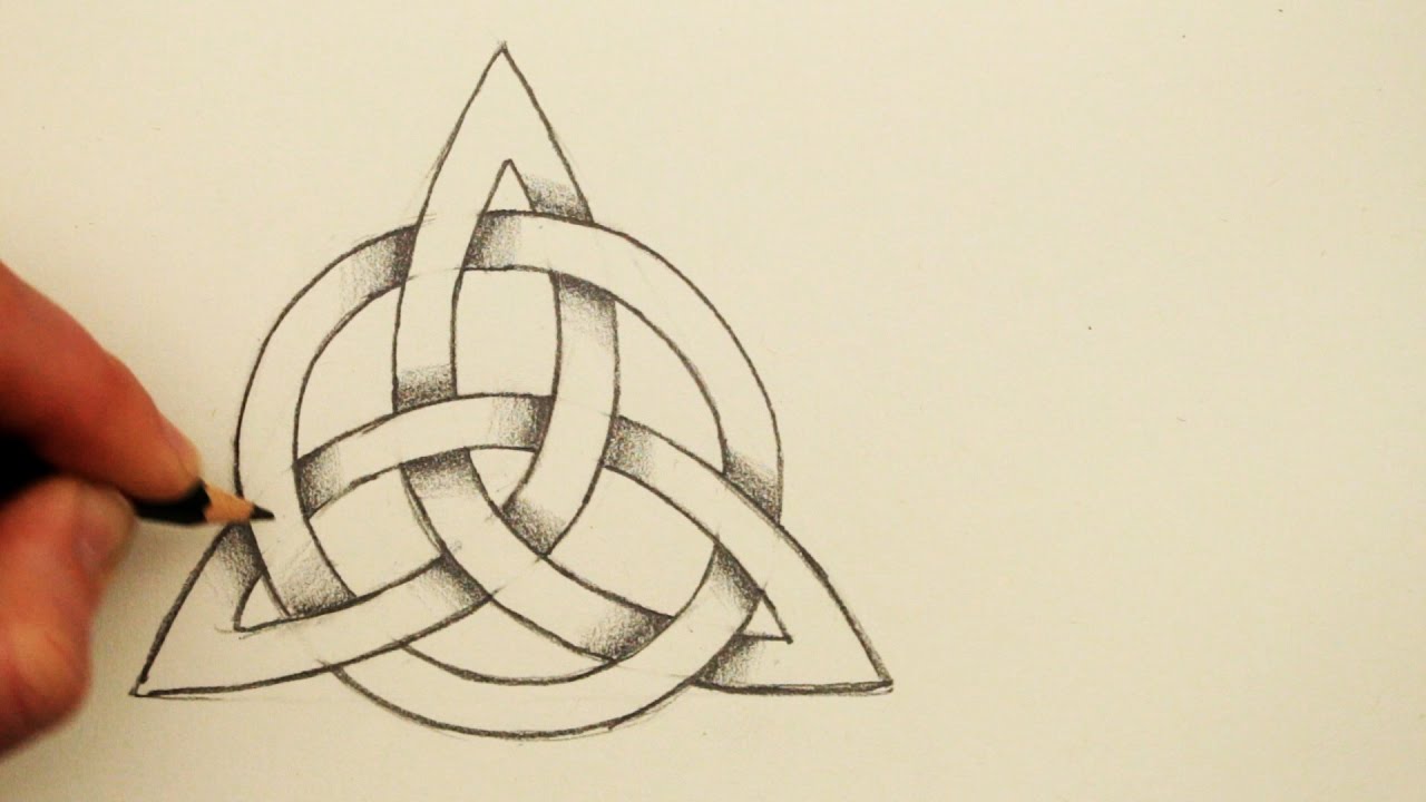 1280x720 How To Draw A Celtic Knot The Triquetra With A Circle