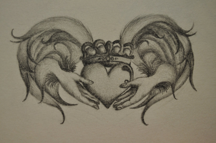 Irish Claddagh Drawing at GetDrawings | Free download