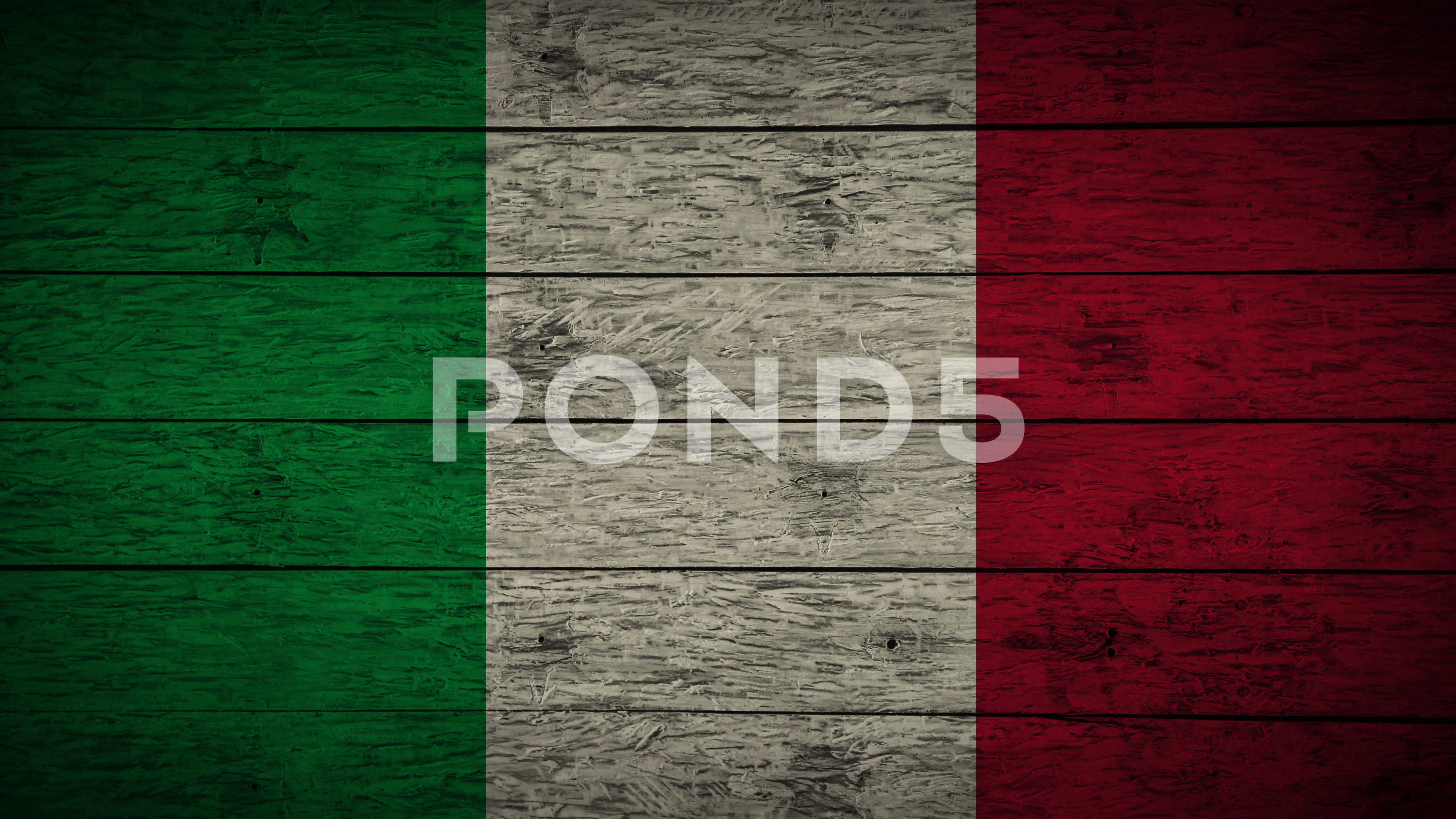 4096x2304 Video Painting Italy Flag On Old Wood Board. Animation Of Drawing