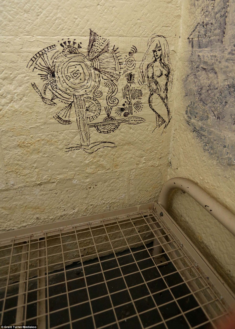 962x1345 Jail Cell Drawing