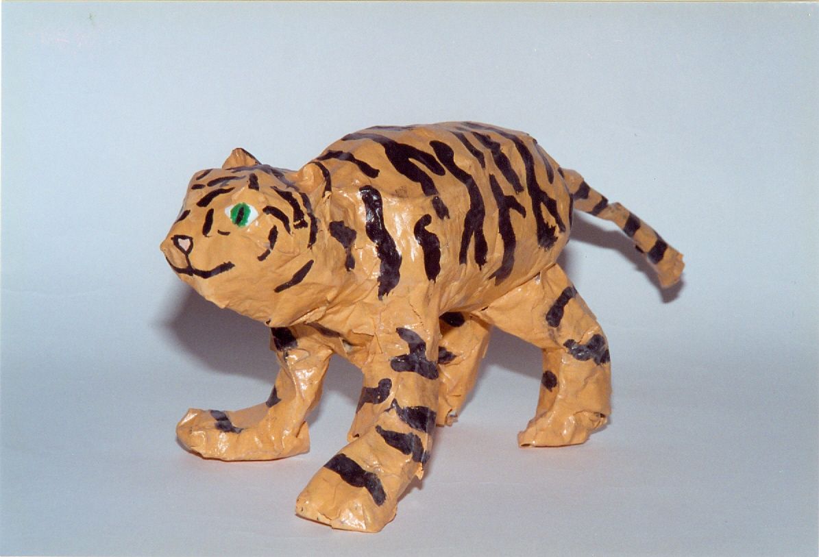 1195x813 Paper Mache Animals