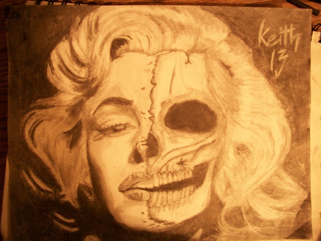 1024x768 Marilyn Monroe Skull By Giftedyungin