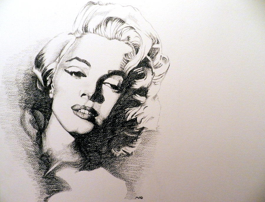 900x684 Marilyn Monroe Drawing By Michael Damico