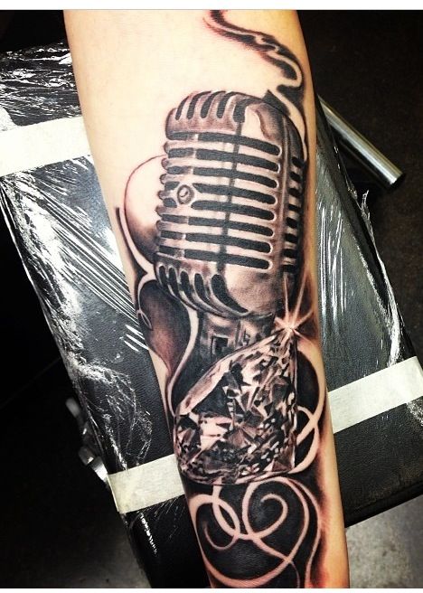 468x656 Awesome Microphone Tattoos