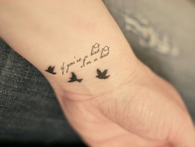 650x488 Best Small Wrist Tattoos