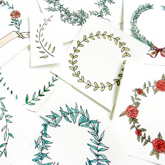 550x550 Drawn Wreath Royal