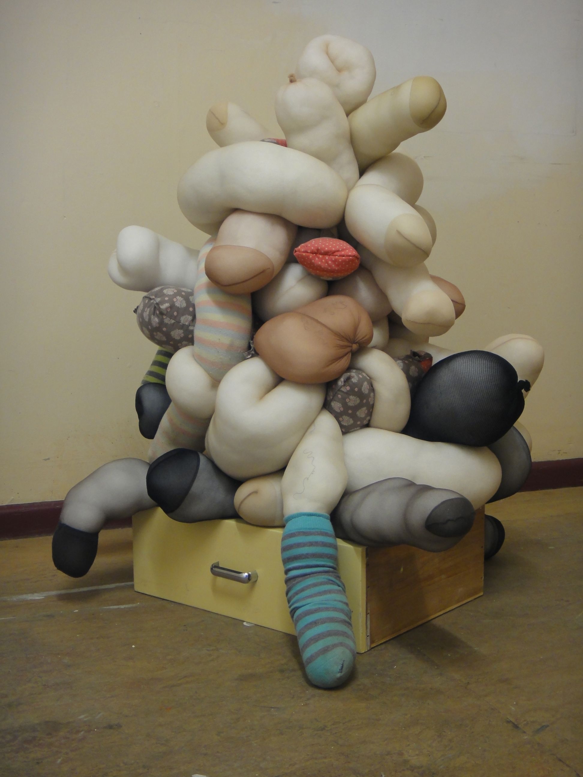 1944x2592 Nash Sculpture On The Peninsula